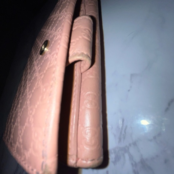 Gucci Microguccissima Compact Wallet - Picture 3 of 16